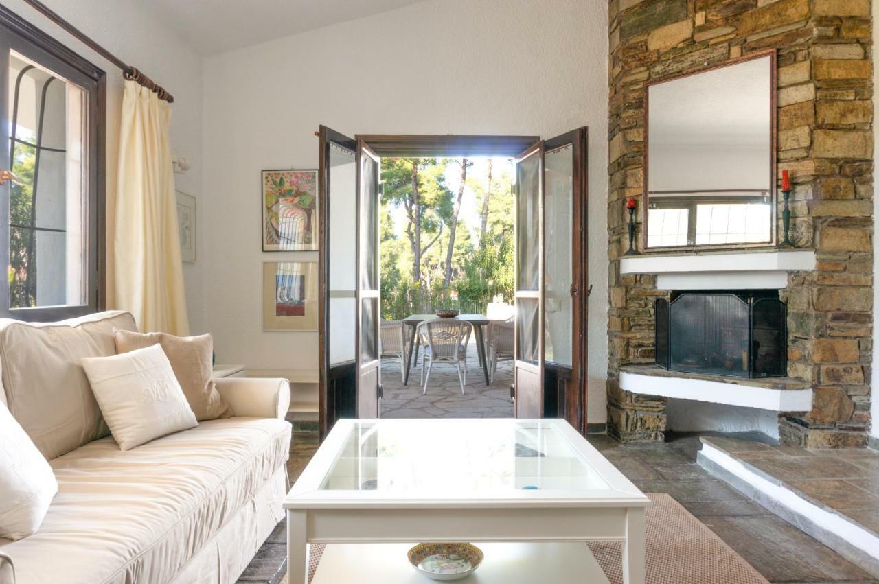 Villa Aurora In Sani With Garden And Pool Extérieur photo